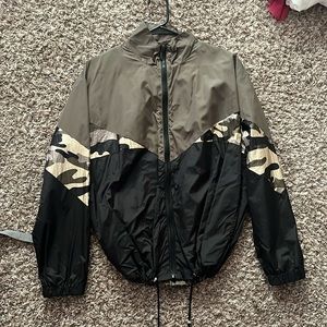 cute, camo windbreaker/rain jacket! size medium